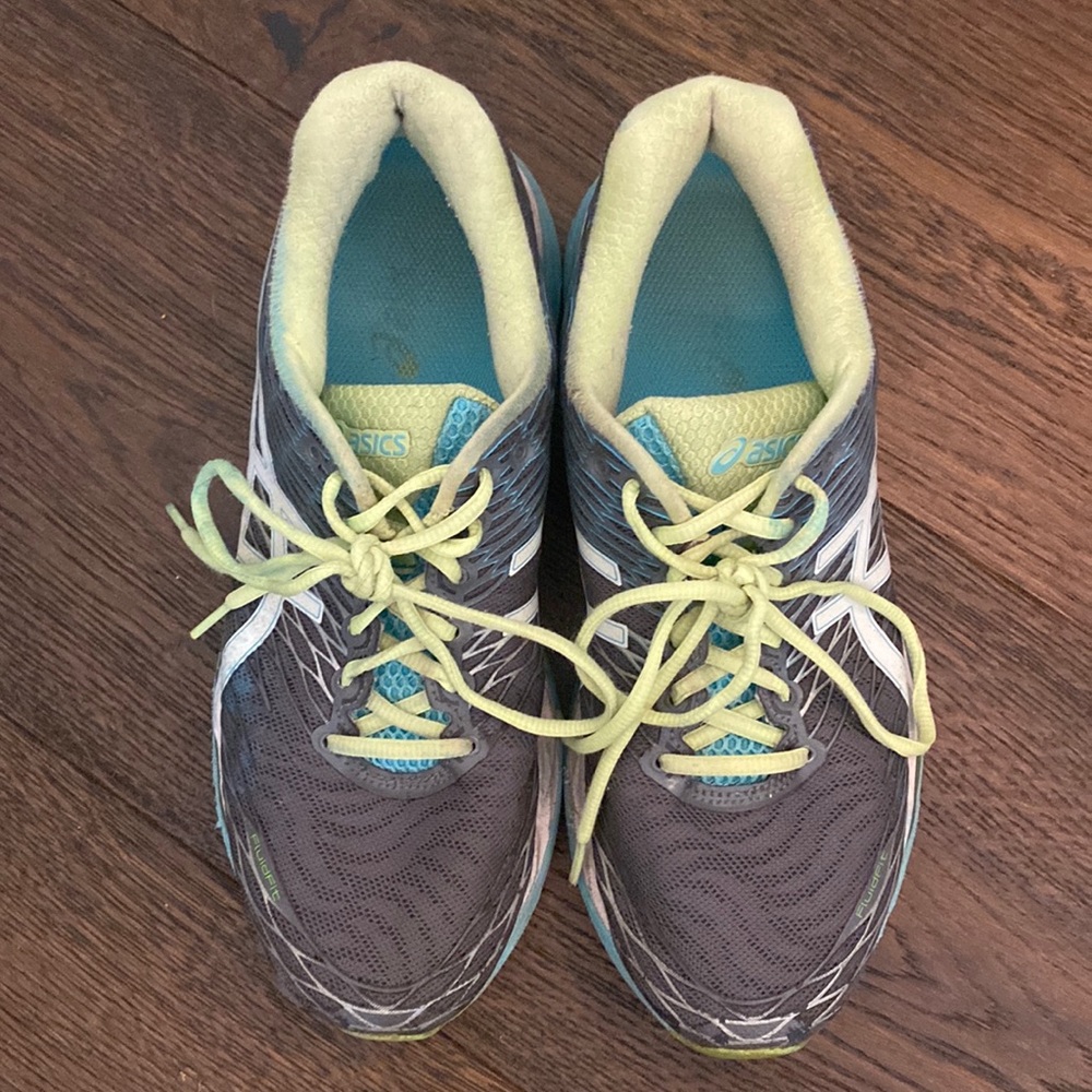 ASICS Sneakers